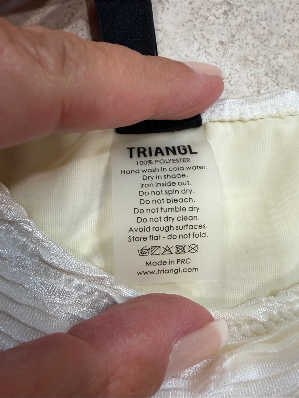 TRIANGLE SWIMWEAR BANDEAU WHITE RIBBED SHIMMER STRING BIKINI TOP SMALL/LOWER XS